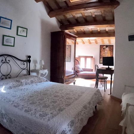 Bed and Breakfast Fontebella Монтемарчано Экстерьер фото